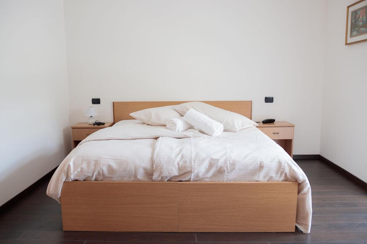 Hotel Milano Tione di Trento Zewnętrze zdjęcie